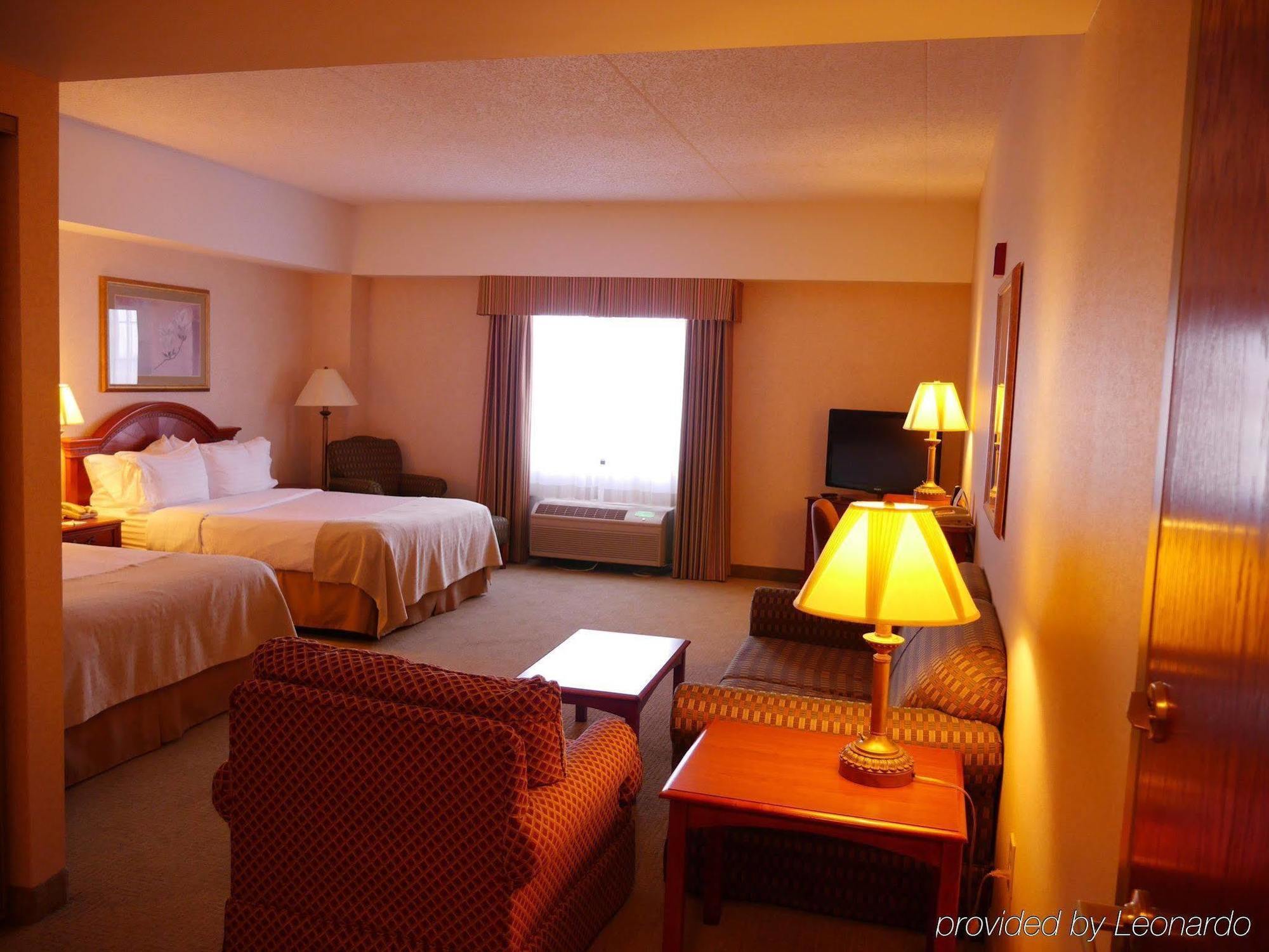 Holiday Lafayette-city Centre By Ihg 3*